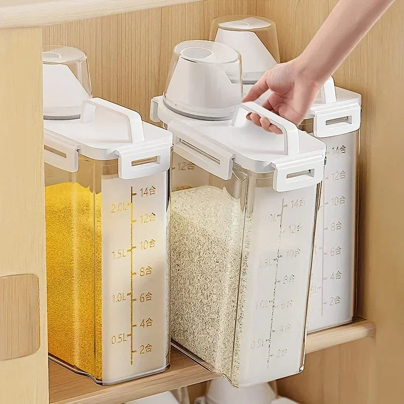 2.5L Grain Storage Container with Measuring Cup